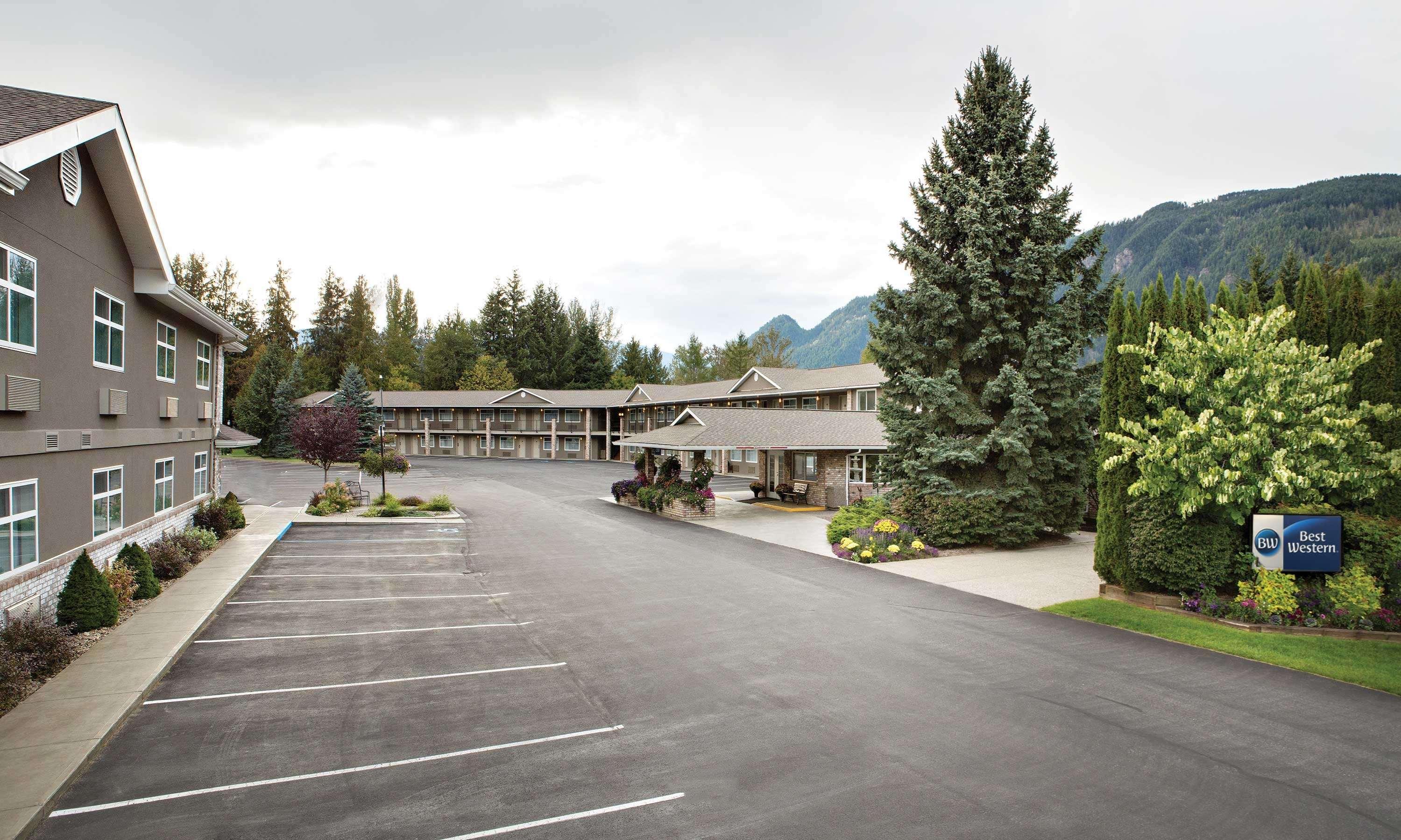 Best Western Sicamous Inn Dış mekan fotoğraf