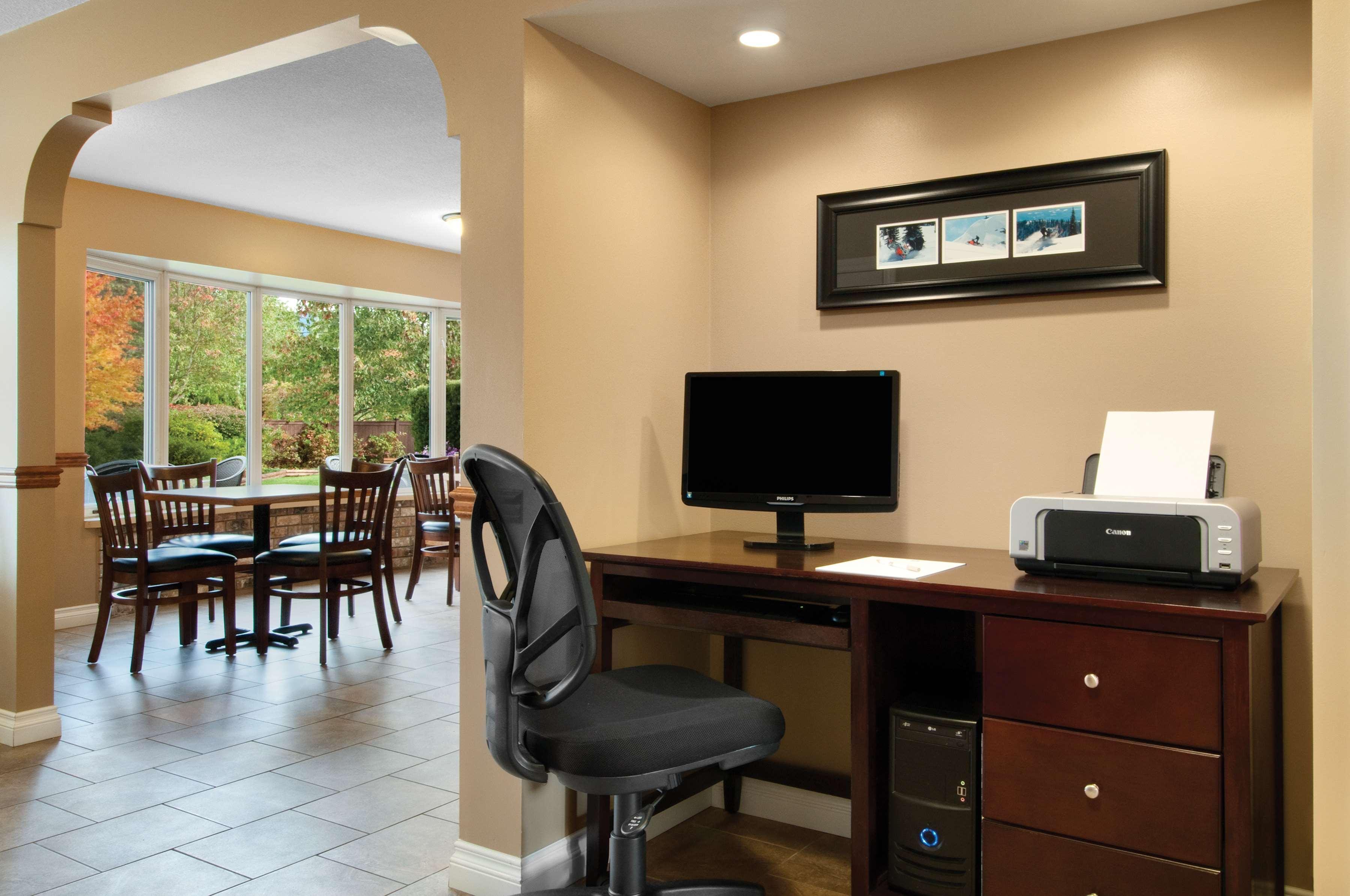 Best Western Sicamous Inn İş olanakları fotoğraf